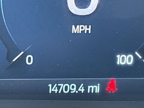 Used 2024 Ford F250 XLT w/ Black Appearance Package image 26