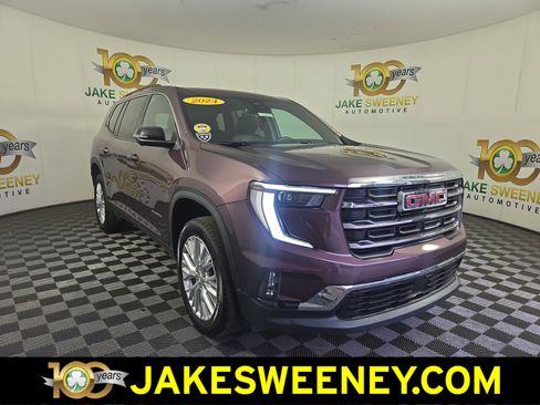 Used 2024 GMC Acadia Elevation w/ Luxury Package AWD/4WD image 1