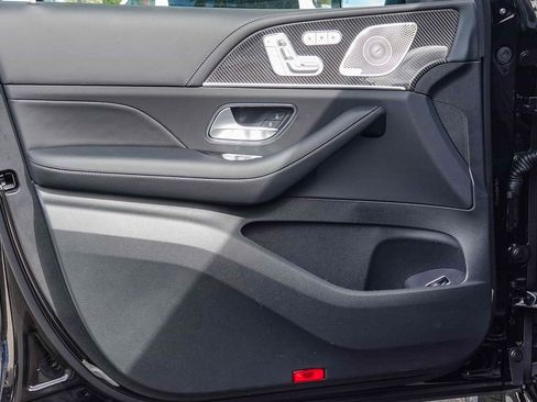 New 2026 Mercedes-Benz GLE 63 AMG S image 19