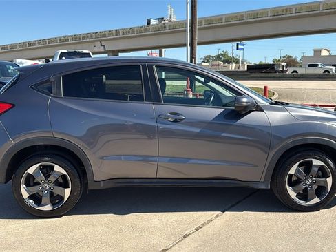Used 2018 Honda HR-V EX-L image 8