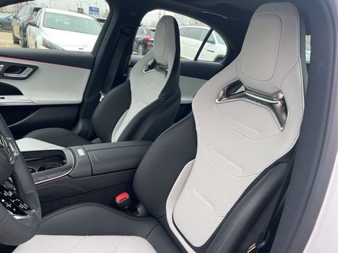 New 2026 Mercedes-Benz E 53 AMG e 4MATIC Sedan image 7