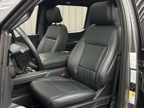 Used 2025 Ford F150 Lariat AWD/4WD image 20