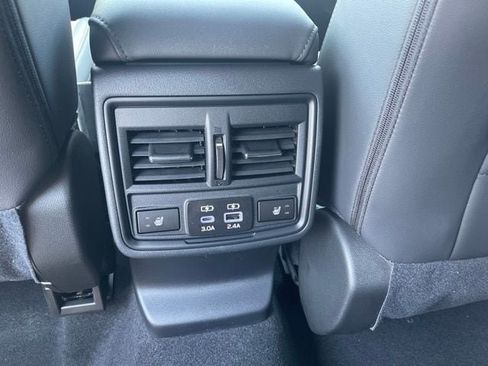 New 2026 Subaru Outback Limited AWD/4WD image 12