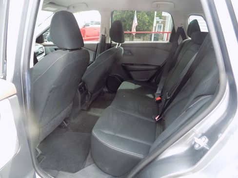 Used 2023 Nissan Rogue S AWD/4WD image 12