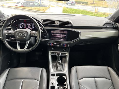 Used 2022 Audi Q3 2.0T Premium w/ Convenience Package image 30