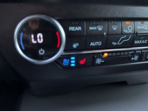 Used 2020 Ford Expedition XLT w/ Equipment Group 202A image 43