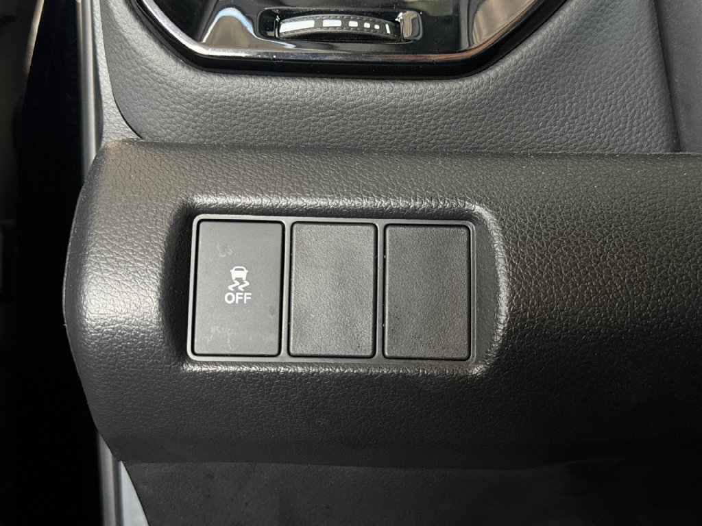 Used 2025 Honda Pilot Sport image 24