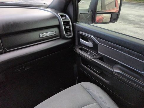 Used 2024 RAM 2500 Big Horn w/ Bed Utility Group AWD/4WD image 17