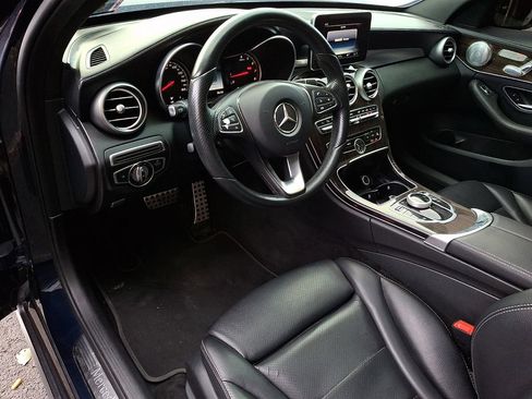 Used 2017 Mercedes-Benz C 300 4MATIC Sedan image 11