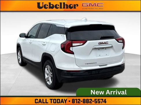 Used 2022 GMC Terrain SLE FWD image 6
