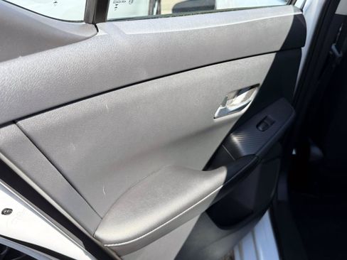 Used 2023 Nissan Sentra SV FWD image 9
