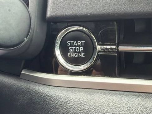 Used 2022 Mitsubishi Outlander SE FWD image 21