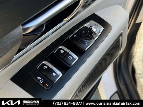 Used 2022 Kia Telluride SX w/ Towing Package image 15