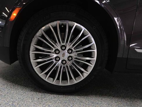 Used 2019 Cadillac XT5 Platinum image 5