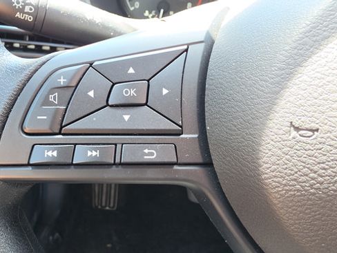 Certified 2025 Nissan Altima 2.5 S FWD image 13