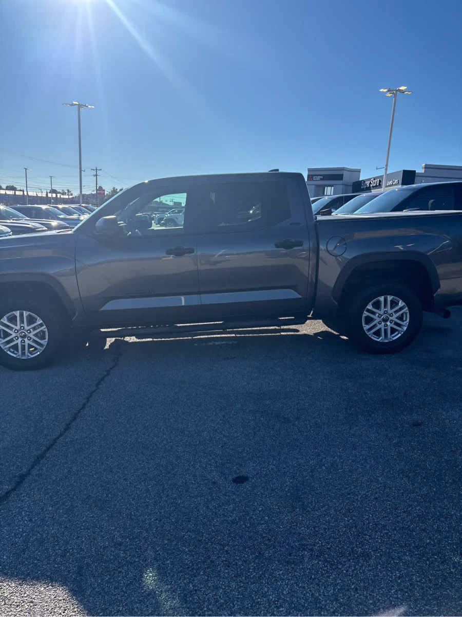 Used 2024 Toyota Tundra SR5 AWD/4WD image 22