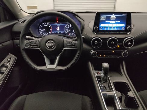 Used 2024 Nissan Sentra SV FWD image 22
