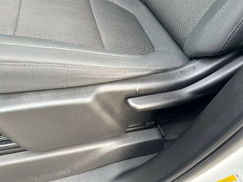 Used 2020 Chevrolet Silverado 1500 Custom w/ Custom Value Package image 14