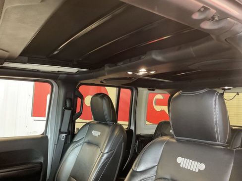 Used 2020 Jeep Wrangler Unlimited Sport S w/ Sun And Sound Package AWD/4WD image 27