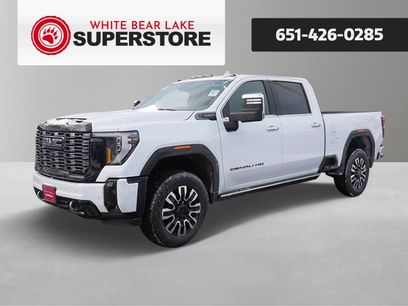 New 2026 GMC Sierra 2500 Denali Ultimate w/ LPO, Black Badging Package