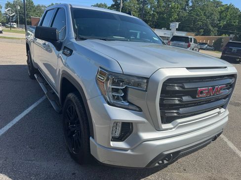 Used 2022 GMC Sierra 1500 Elevation AWD/4WD image 9