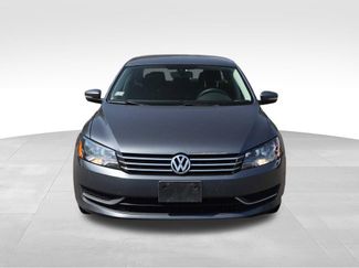 Used 2014 Volkswagen Passat 2.5 S FWD video 2