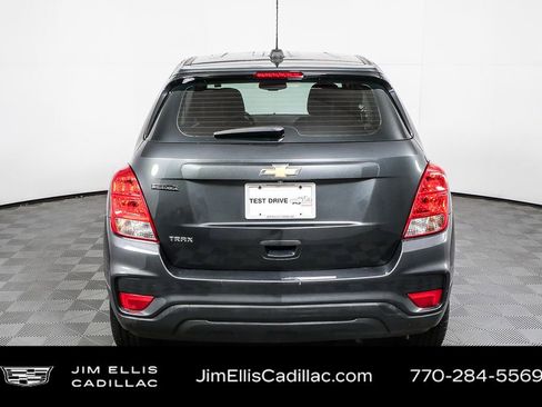 Used 2019 Chevrolet Trax LS image 27