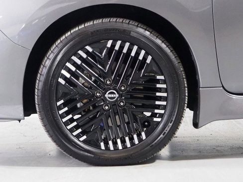 Used 2024 Nissan Leaf SV Plus image 45