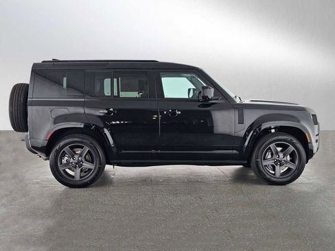 New 2026 Land Rover Defender 110 X-Dynamic SE AWD/4WD image 6