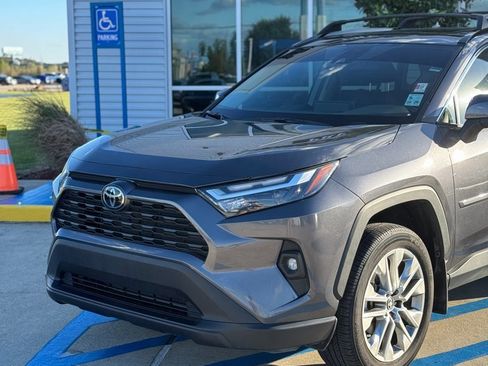 Used 2024 Toyota RAV4 XLE Premium image 2