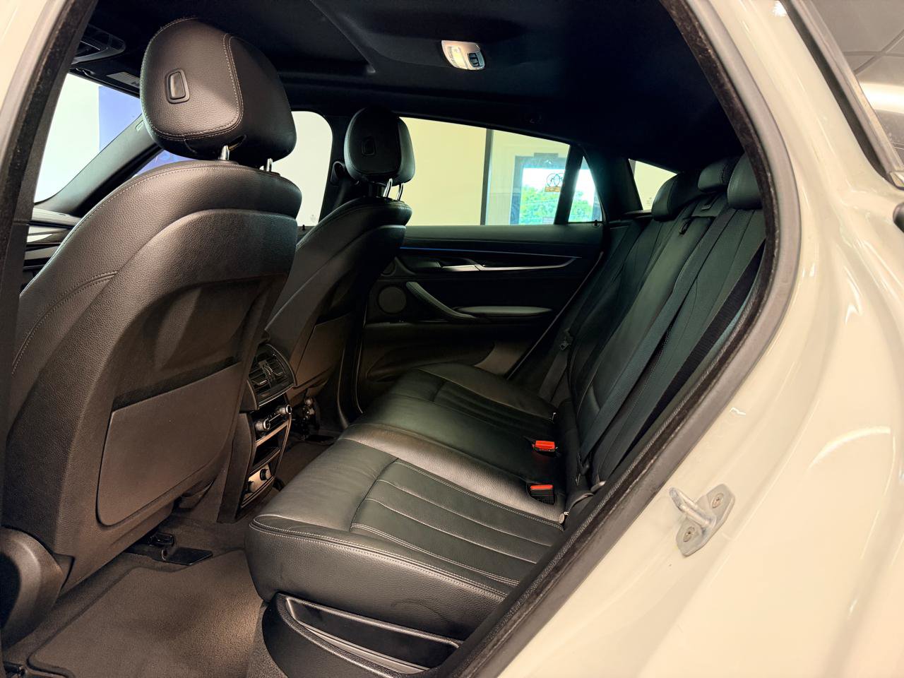 Used 2019 BMW X6 xDrive35i w/ Premium Package AWD/4WD image 21