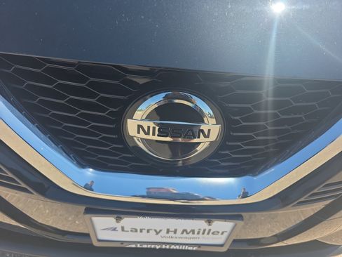 Used 2021 Nissan Rogue Sport SL w/ Premium Package FWD image 23