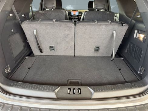 Certified 2023 Ford Explorer ST-Line image 23