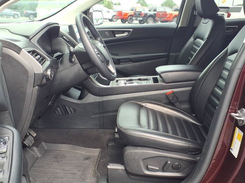 Certified 2024 Ford Edge SEL w/ Convenience Package AWD/4WD image 7