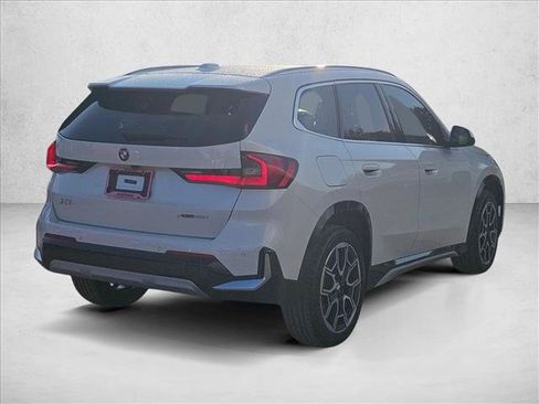 Used 2026 BMW X1 xDrive28i w/ Convenience Package AWD/4WD image 5