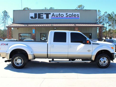 Used 2012 Ford F450 Lariat w/ Lariat Ultimate Pkg image 10