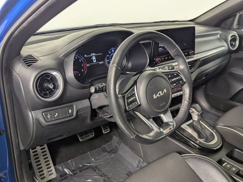 Used 2023 Kia Forte GT-Line w/ GT-Line Premium Package FWD image 11