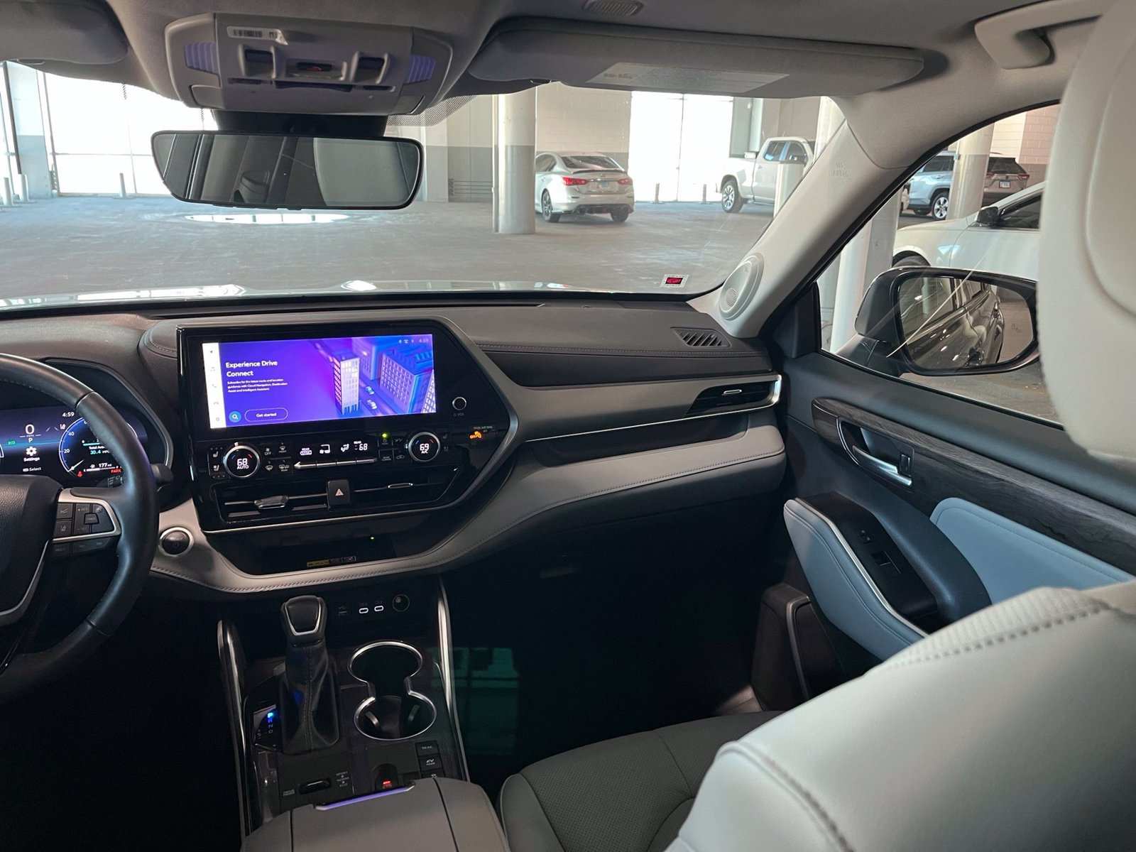 Used 2026 Toyota Highlander Limited AWD/4WD image 48