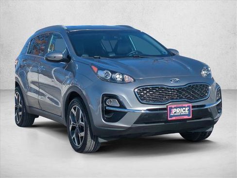 Used 2021 Kia Sportage EX image 3