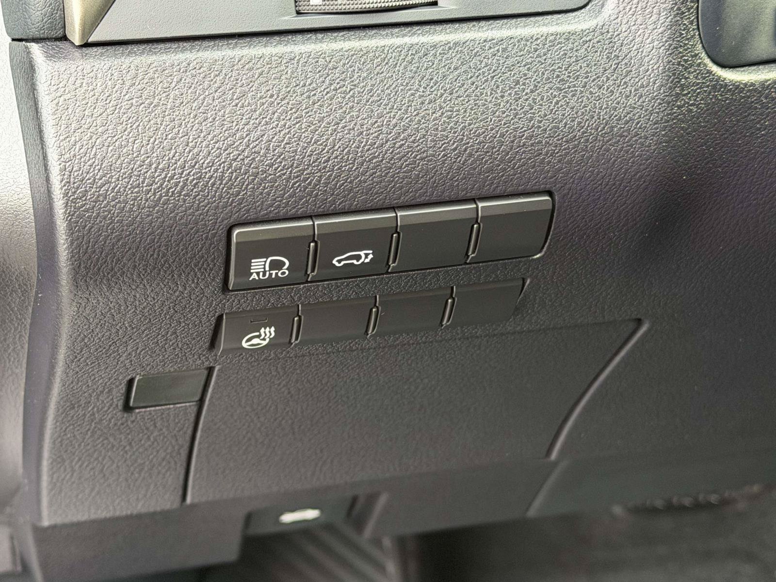 Used 2018 Lexus RX 350 AWD w/ Premium Package image 19