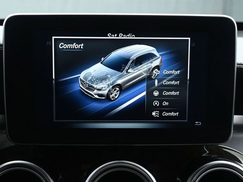 Used 2018 Mercedes-Benz GLC 43 AMG 4MATIC image 39