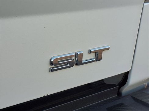 Used 2017 GMC Sierra 1500 SLT w/ SLT Premium Package image 33