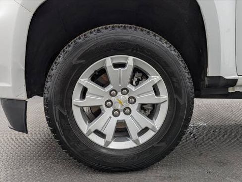 Used 2022 Chevrolet Colorado LT w/ Fleet Safety Package RWD image 24