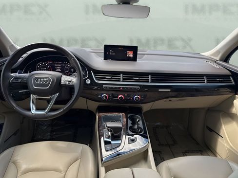 Used 2019 Audi Q7 3.0T Premium Plus w/ Premium Plus Package AWD/4WD image 14