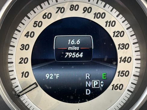 Used 2015 Mercedes-Benz E 400 Cabriolet image 21