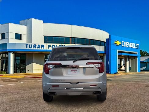 Used 2020 GMC Acadia Denali w/ LPO, Floor Liner Package image 4