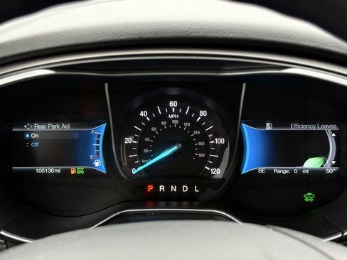 Used 2018 Ford Fusion SE image 47