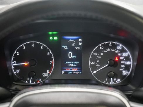 Used 2024 Toyota Corolla SE w/ SE Premium Package FWD image 25
