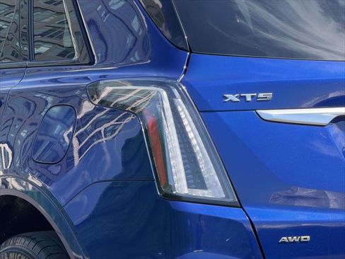 Used 2023 Cadillac XT5 Sportv w/ Platinum Package AWD/4WD image 13