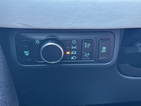 Used 2023 Ford Mustang Mach-E Premium AWD/4WD image 32